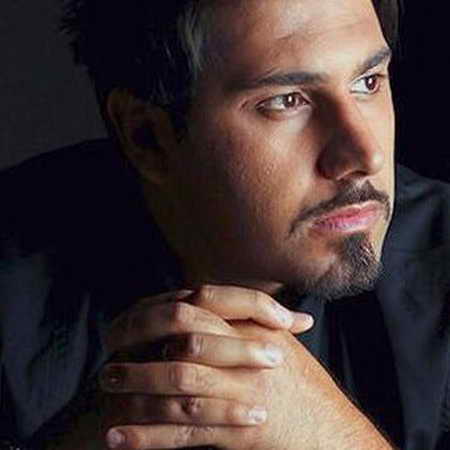 دانلود آهنگ ببین که عشق من به تو مرا کشیده سمت تو عجب جنون آشنایی احسان خواجه امیری Mp3 دانلود آهنگ ببین که عشق من به تو مرا کشیده سمت تو عجب جنون آشنایی احسان خواجه امیری Mp3