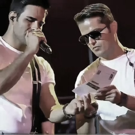 دانلود آهنگ عاشقت شدم به جون تو بیخیال اینکه دلخورم ایوان بند Mp3 دانلود آهنگ عاشقت شدم به جون تو بیخیال اینکه دلخورم ایوان بند Mp3