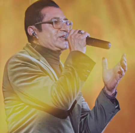 دانلود آهنگ لیلی امشب مجنونم کن با صد عشوه دیوونم کن تو شب چشمات زندونم کن زندونم کن فریدون آسرایی Mp3 دانلود آهنگ لیلی امشب مجنونم کن با صد عشوه دیوونم کن تو شب چشمات زندونم کن زندونم کن فریدون آسرایی Mp3