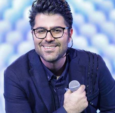 دانلود آهنگ دستم تو دست یاره قلبم چه بی قراره حامد همایون Mp3 دانلود آهنگ دستم تو دست یاره قلبم چه بی قراره حامد همایون Mp3