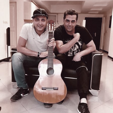 دانلود آهنگ اون دوتا چشم سیاهت یه سره کرده کار قلب منو حمید عسکری Mp3 دانلود آهنگ اون دوتا چشم سیاهت یه سره کرده کار قلب منو حمید عسکری Mp3