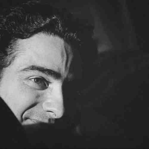 دانلود آهنگ من بر آن سرم که سر برآورم برون به من بگو که چون همایون شجریان Mp3 دانلود آهنگ من بر آن سرم که سر برآورم برون به من بگو که چون همایون شجریان Mp3