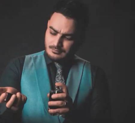 دانلود آهنگ جز در خونت آقا جایی رو من نمیشناس وقتی درمونده میشم تنها پناهگاه منه کامران مولایی Mp3 دانلود آهنگ جز در خونت آقا جایی رو من نمیشناس وقتی درمونده میشم تنها پناهگاه منه کامران مولایی Mp3