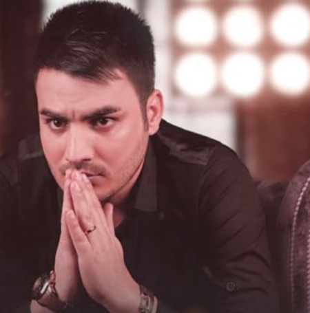 دانلود آهنگ بگو حواست کجاست دلتو گجا گذاشتی کجا کی تورو قدر من میخواست کامران مولایی Mp3 دانلود آهنگ بگو حواست کجاست دلتو گجا گذاشتی کجا کی تورو قدر من میخواست کامران مولایی Mp3