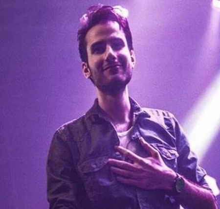 دانلود آهنگ به چشمای تو مشکوکم به دنیای نفس گیرت مهدی احمدوند Mp3 دانلود آهنگ به چشمای تو مشکوکم به دنیای نفس گیرت مهدی احمدوند Mp3