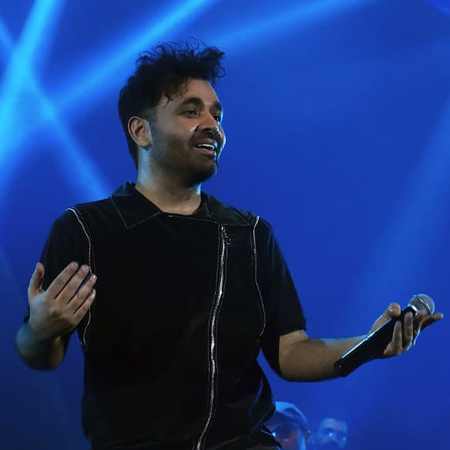 دانلود آهنگ ازت بیزارم و بازم دوست دارم ازت دلگیرمو باز بی تو میمیرم میثم ابراهیمی Mp3 دانلود آهنگ ازت بیزارم و بازم دوست دارم ازت دلگیرمو باز بی تو میمیرم میثم ابراهیمی Mp3