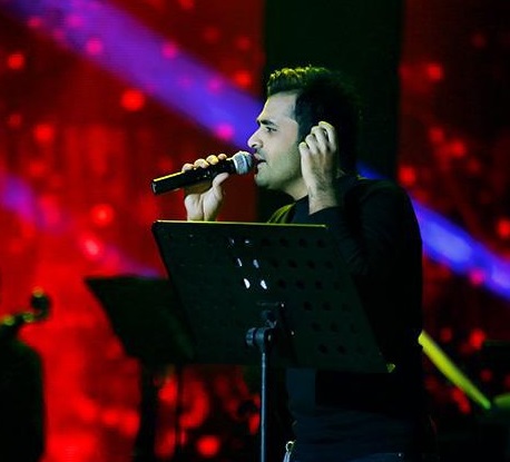 دانلود آهنگ وقتی تورو دارم همه چی ردیفه منو میکشه چشمات که همه رو حریفه میثم ابراهیمی Mp3 دانلود آهنگ وقتی تورو دارم همه چی ردیفه منو میکشه چشمات که همه رو حریفه میثم ابراهیمی Mp3