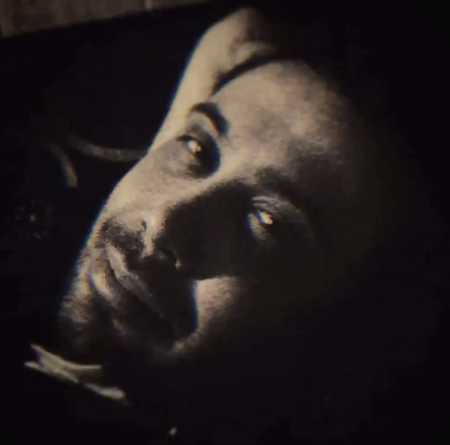 دانلود آهنگ من جلد تو هستم بر بام تو هستم تو شمس منی من خورشید پرستم محسن چاوشی Mp3 دانلود آهنگ من جلد تو هستم بر بام تو هستم تو شمس منی من خورشید پرستم محسن چاوشی Mp3