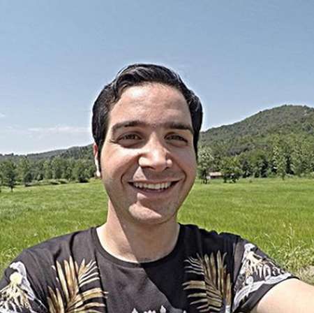 دانلود آهنگ خودت میخوای بری خاطره شی اما دلت میسوزه تظاهر میکنی عاشقمی این بازیه هر روزه محسن یگانه Mp3 دانلود آهنگ خودت میخوای بری خاطره شی اما دلت میسوزه تظاهر میکنی عاشقمی این بازیه هر روزه محسن یگانه Mp3