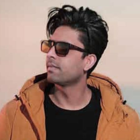 دانلود آهنگ دلتنگ توام دنیای منی دیوونه ی من رویای منی ناصر پورکرم Mp3 دانلود آهنگ دلتنگ توام دنیای منی دیوونه ی من رویای منی ناصر پورکرم Mp3