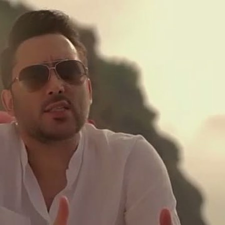 دانلود آهنگ تو حواست نیست که چه زیبایی غرقتم عمری مث دریایی نیما مسیحا Mp3 دانلود آهنگ تو حواست نیست که چه زیبایی غرقتم عمری مث دریایی نیما مسیحا Mp3