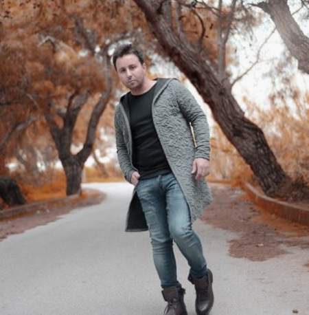 دانلود آهنگ دوره میکنم تموم خاطراتمو تو این بارون کنار یاد تو که هیچ وقت ازم جدا نمیشه ندیم Mp3 دانلود آهنگ دوره میکنم تموم خاطراتمو تو این بارون کنار یاد تو که هیچ وقت ازم جدا نمیشه ندیم Mp3