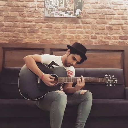 دانلود آهنگ میخوام دلتو ازم پس بگیری یکی تو دلت هست که میری رامین بی باک Mp3 دانلود آهنگ میخوام دلتو ازم پس بگیری یکی تو دلت هست که میری رامین بی باک Mp3