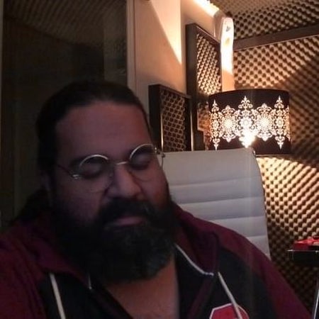 دانلود آهنگ یه مردایدم با یه عالم غرور یه کوهم که پیش کسی خم نشد رضا صادقی Mp3