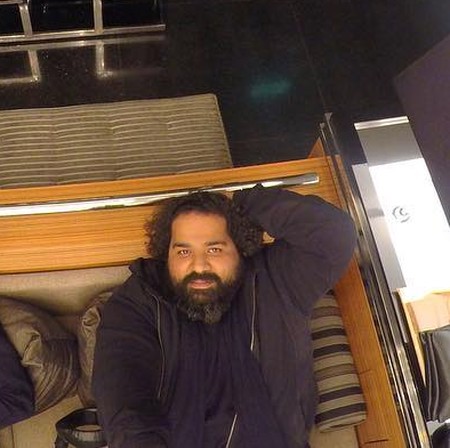 دانلود آهنگ سردرد یعنی فکر هایی که تو ناخدآگاهم مرور میشه رضا صادقی Mp3 دانلود آهنگ سردرد یعنی فکر هایی که تو ناخدآگاهم مرور میشه رضا صادقی Mp3