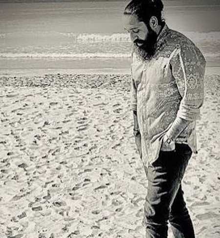 دانلود آهنگ چکار میکردم که عاشقت بودم جز عاشقت بودن چکار میکردم روزبه نعمت الهی Mp3 دانلود آهنگ چکار میکردم که عاشقت بودم جز عاشقت بودن چکار میکردم روزبه نعمت الهی Mp3