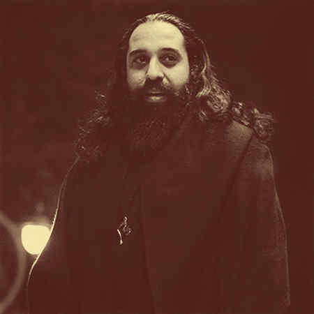 دانلود آهنگ بنی آدم اعضای یکدیگرند که در آفرینش ز یک گوهرند روزبه نعمت الهی Mp3