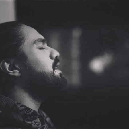 دانلود آهنگ حالم بد بعد تو من یادم رفت خودمم این روزا بدم از بس عشقم از تو کمم شایان اشراقی Mp3