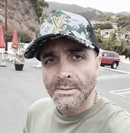 دانلود آهنگ دوست دارم همه دنیا میدونن خودت اما نمیفهمی سینا سرلک Mp3 دانلود آهنگ دوست دارم همه دنیا میدونن خودت اما نمیفهمی سینا سرلک Mp3