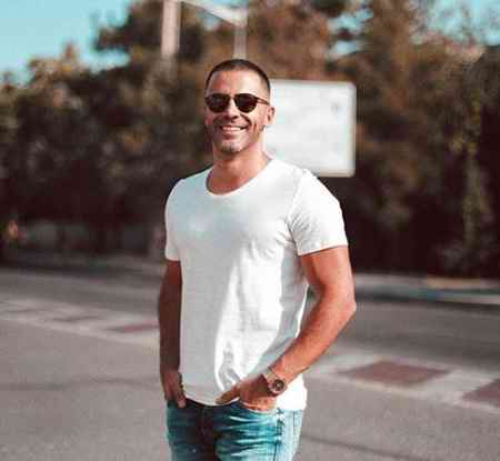 دانلود آهنگ تو خیال کردی بری دلم برات تنگ میشه باغ خونه بی تو خشک و بی رنگ میشه سیروان خسروی Mp3 دانلود آهنگ تو خیال کردی بری دلم برات تنگ میشه باغ خونه بی تو خشک و بی رنگ میشه سیروان خسروی Mp3