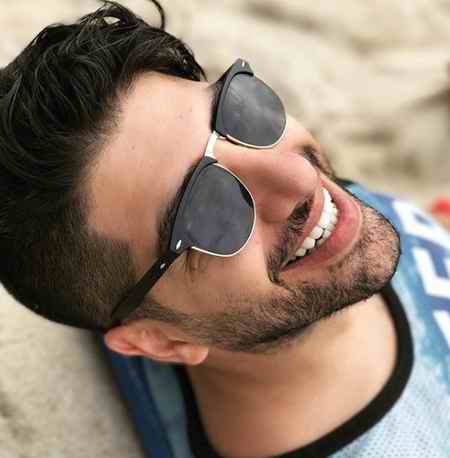 دانلود آهنگ اونکه حواسشو میده به تو اونکه دیوونه ی توئه منم زانیار خسروی Mp3 دانلود آهنگ اونکه حواسشو میده به تو اونکه دیوونه ی توئه منم زانیار خسروی Mp3