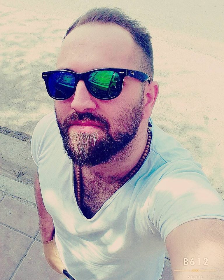 دانلود آهنگ دوس دارم که تو باشی پیشم کنارت ساعت هام احساسی میشن احمد صفایی Mp3 دانلود آهنگ دوس دارم که تو باشی پیشم کنارت ساعت هام احساسی میشن احمد صفایی Mp3