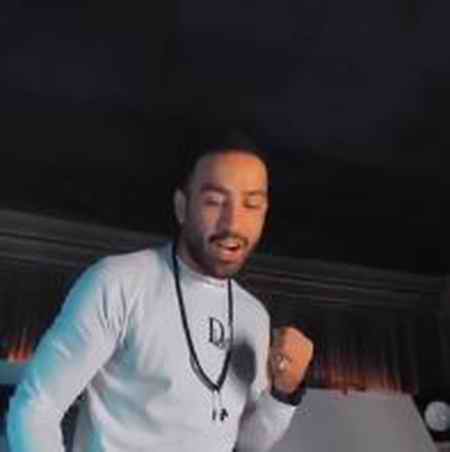 دانلود آهنگ اولش قانع بود همه جوره پایه بود یه ستاره بود تو اسمون قلبم سایه بود احمد سلو Mp3 دانلود آهنگ اولش قانع بود همه جوره پایه بود یه ستاره بود تو اسمون قلبم سایه بود احمد سلو Mp3