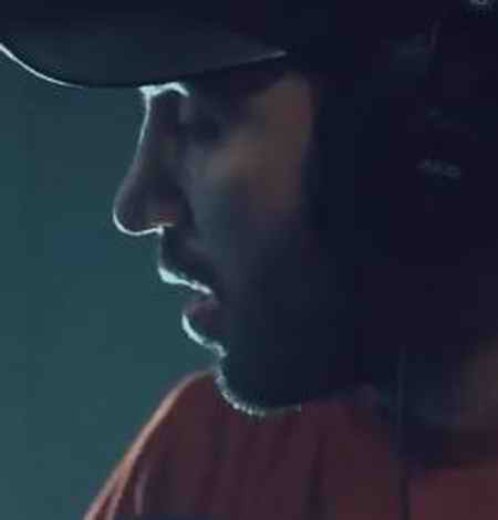 دانلود آهنگ اونه لحظه های با تو هنوزم عزیزه ولی نمذارم این اشکام بریزه احمد سلو Mp3 دانلود آهنگ اونه لحظه های با تو هنوزم عزیزه ولی نمذارم این اشکام بریزه احمد سلو Mp3