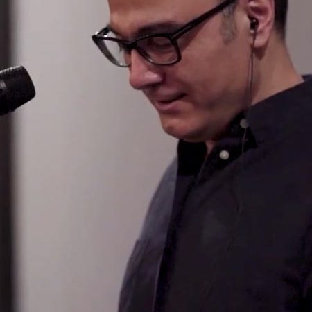 دانلود آهنگ بی سر و سامان تو شد شانه ی سر خورده من رنگ بزن بر لب این خنده ی دل مرده ی من علیرضا قربانی Mp3 دانلود آهنگ بی سر و سامان تو شد شانه ی سر خورده من رنگ بزن بر لب این خنده ی دل مرده ی من علیرضا قربانی Mp3