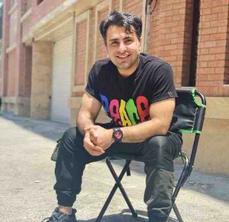 دانلود آهنگ تماشا کن این لحظه هایی رو که دارن خیس میشن چشام رو به روت علیرضا طلیسچی Mp3 دانلود آهنگ تماشا کن این لحظه هایی رو که دارن خیس میشن چشام رو به روت علیرضا طلیسچی Mp3