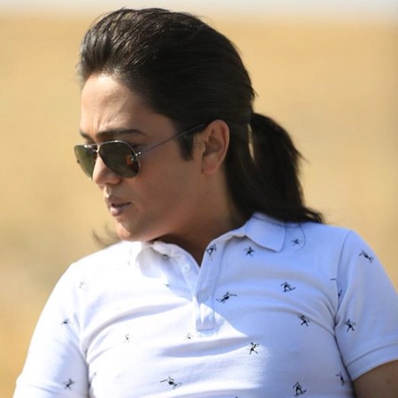 دانلود آهنگ ز دست رفت مرا بی تو روزگار دریغ چه یک دریغ که هر دم هزار بار دریغ امین بانی Mp3