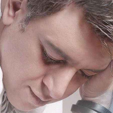 دانلود آهنگ عزیزم داره میره تو چشام داره بارون میگیره یه قطره امین رستمی Mp3 دانلود آهنگ عزیزم داره میره تو چشام داره بارون میگیره یه قطره امین رستمی Mp3