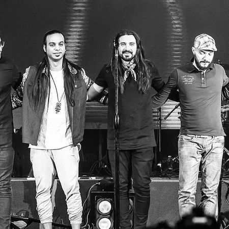 دانلود آهنگ گشنه و تشنه و زخمی پشت هر تحریمو تحریم امیر عباس گلاب Mp3 دانلود آهنگ گشنه و تشنه و زخمی پشت هر تحریمو تحریم امیر عباس گلاب Mp3