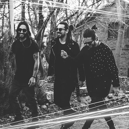 دانلود آهنگ بذار از نگاهت همین چند ساعت واسه من بمونه امیر عباس گلاب Mp3 دانلود آهنگ بذار از نگاهت همین چند ساعت واسه من بمونه امیر عباس گلاب Mp3