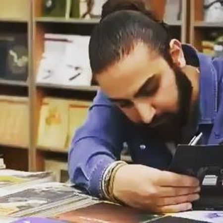 دانلود آهنگ تو بخند و عشق بی زمان من باش حال عاشقانه ی جهان من باش امیر عظیمی Mp3 دانلود آهنگ تو بخند و عشق بی زمان من باش حال عاشقانه ی جهان من باش امیر عظیمی Mp3