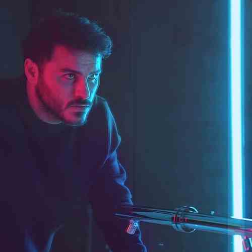 دانلود آهنگ  !!♫♬
 آرمین زارعی Mp3