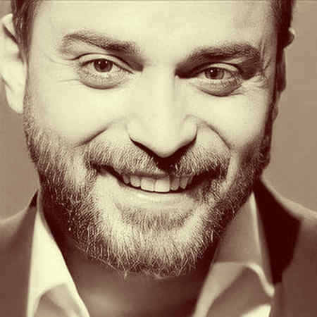 دانلود آهنگ سراغی از ما نگیری نپرسی که چه حالیم عیبی نداره میدونم باعث این جداییم بابک جهانبخش Mp3 دانلود آهنگ سراغی از ما نگیری نپرسی که چه حالیم عیبی نداره میدونم باعث این جداییم بابک جهانبخش Mp3