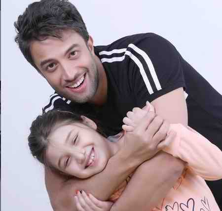 دانلود آهنگ لالای لالایی گل لالا مهتاب اومده بالا موقع خوابه حالا بنیامین بهادری Mp3 دانلود آهنگ لالای لالایی گل لالا مهتاب اومده بالا موقع خوابه حالا بنیامین بهادری Mp3