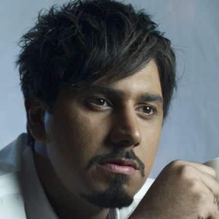 دانلود آهنگ وقتی میخندی مثل رویایی کاش خودت میدیدی که چقدر زیبایی احسان خواجه امیری Mp3 دانلود آهنگ وقتی میخندی مثل رویایی کاش خودت میدیدی که چقدر زیبایی احسان خواجه امیری Mp3