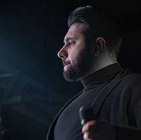 دانلود آهنگ از در و دیوار قلبم نم دلتنگی‌ میباره احسان خواجه امیری Mp3