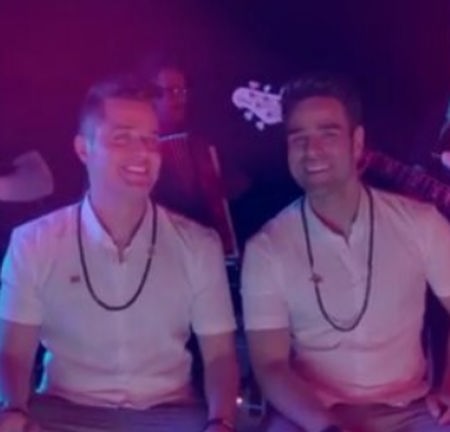 دانلود آهنگ هر نیمه شب یه گوشه تنهام با فکر تو میرم ایوان بند Mp3