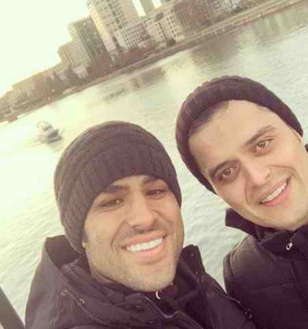 دانلود آهنگ دردونه ی من عشق آخر دل تا تو با منی تک میپره دل ایوان بند Mp3