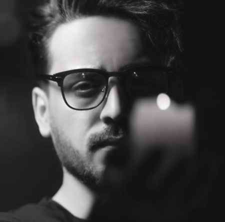 دانلود آهنگ میدونم تو هم دلت یه جایی گیره آره یه وقتایی دل تو هم میگیره فریان Mp3 دانلود آهنگ میدونم تو هم دلت یه جایی گیره آره یه وقتایی دل تو هم میگیره فریان Mp3