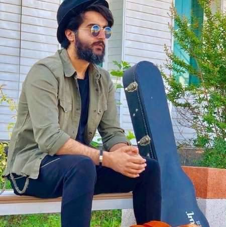 دانلود آهنگ نیست به من دیگه حواس تو فکرتم همش تمام صبح هوروش بند Mp3 دانلود آهنگ نیست به من دیگه حواس تو فکرتم همش تمام صبح هوروش بند Mp3