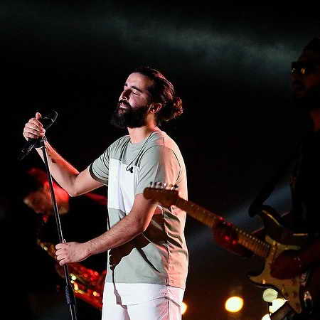 دانلود آهنگ شاید صدای بارونو نشناسم اما صدا پاتو چرا هوروش بند Mp3 دانلود آهنگ شاید صدای بارونو نشناسم اما صدا پاتو چرا هوروش بند Mp3