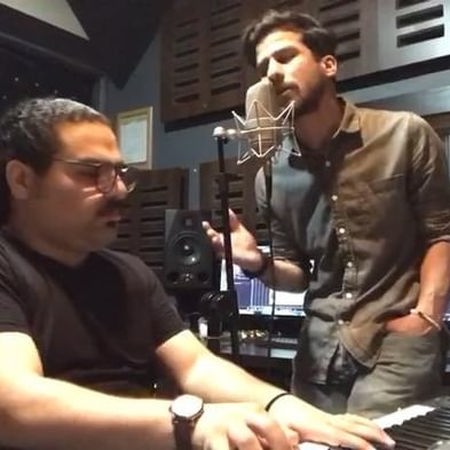 دانلود آهنگ تو و چشای عسلی از همه دیدنی تری حسین منتظری Mp3 دانلود آهنگ تو و چشای عسلی از همه دیدنی تری حسین منتظری Mp3