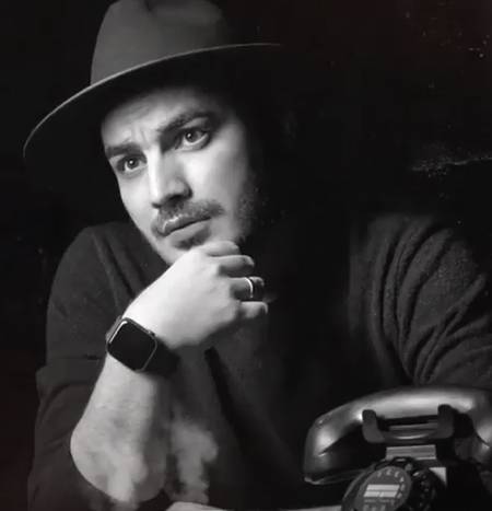 دانلود آهنگ حالمو ببین بیا خودت غمامو بخر میترسم از این که تو از چی آخر سر کامران مولایی Mp3 دانلود آهنگ حالمو ببین بیا خودت غمامو بخر میترسم از این که تو از چی آخر سر کامران مولایی Mp3