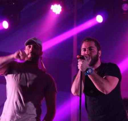 دانلود آهنگ دستامو تنها نذار از پیشم راحت نرو حالمو بدتر نکن نرو مسیح Mp3 دانلود آهنگ دستامو تنها نذار از پیشم راحت نرو حالمو بدتر نکن نرو مسیح Mp3