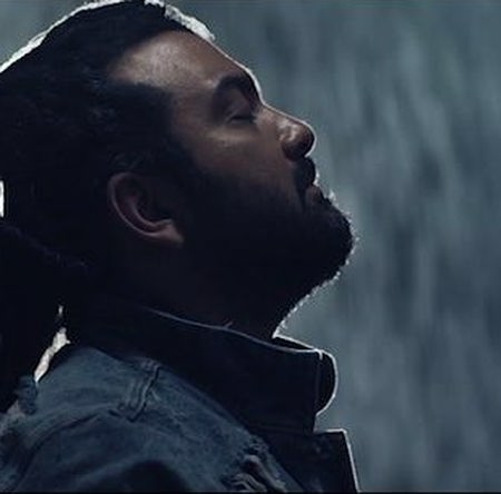 دانلود آهنگ تکیه گاه لحظه های بی قراری ها یه لبخند میزنی این قلبو از جا میکنی ناز چشات چند مهدی مقدم Mp3 دانلود آهنگ تکیه گاه لحظه های بی قراری ها یه لبخند میزنی این قلبو از جا میکنی ناز چشات چند مهدی مقدم Mp3