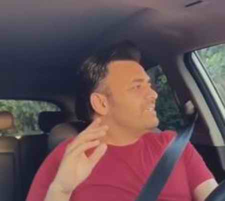 دانلود آهنگ من دنبال رد پای عشقمو ولی هر جا میرم انگار پشت سرمه میثم ابراهیمی Mp3 دانلود آهنگ من دنبال رد پای عشقمو ولی هر جا میرم انگار پشت سرمه میثم ابراهیمی Mp3